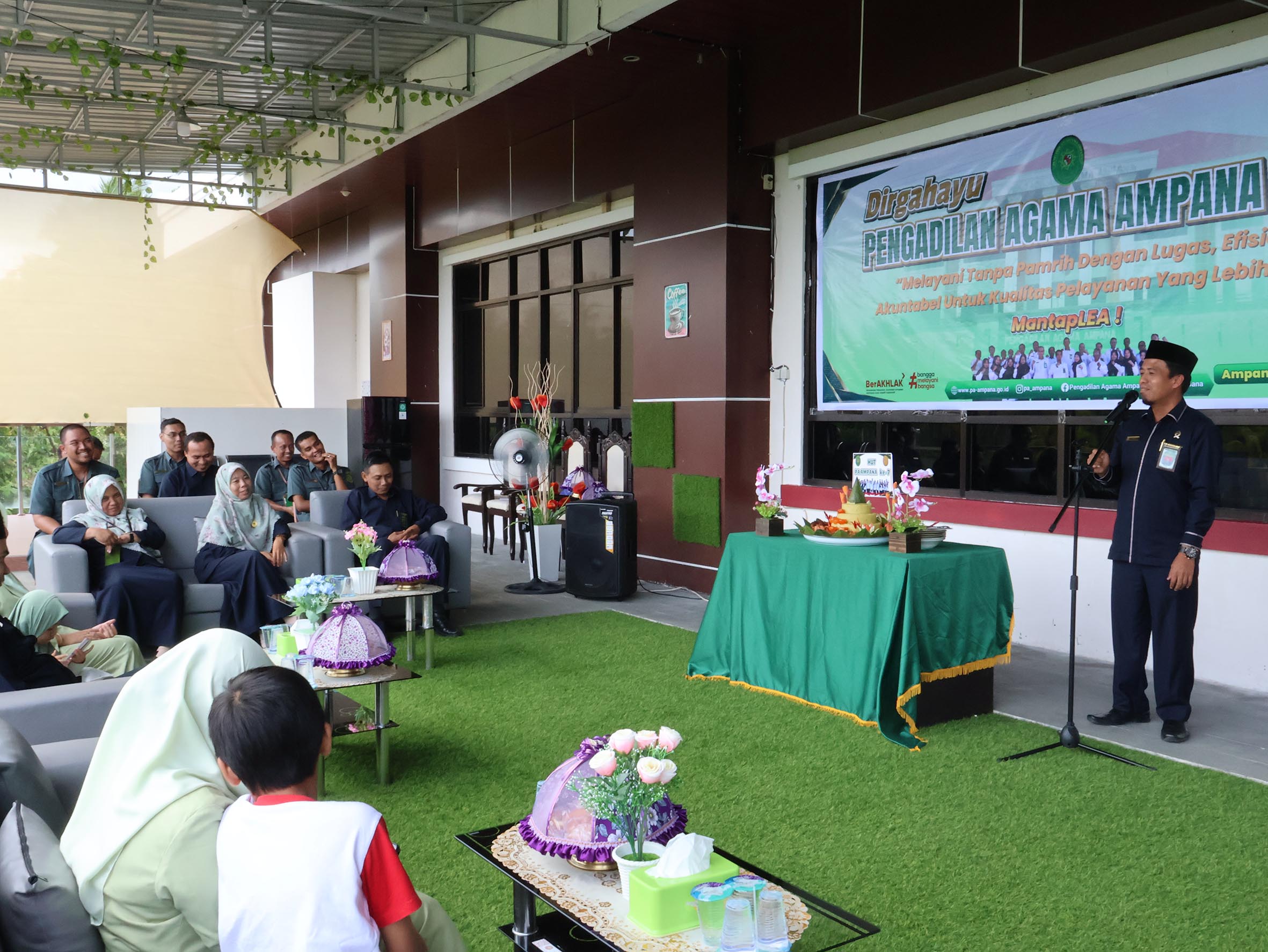 HUT PA Ampana 2 c