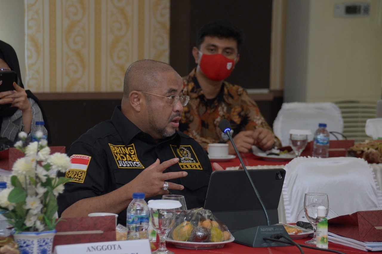 KUNJUNGAN KERJA RESES MASA PERSIDANGAN IV TAHUN SIDANG 2020 2021 KE WILAYAH HUKUM PROVINSI ACEH 6
